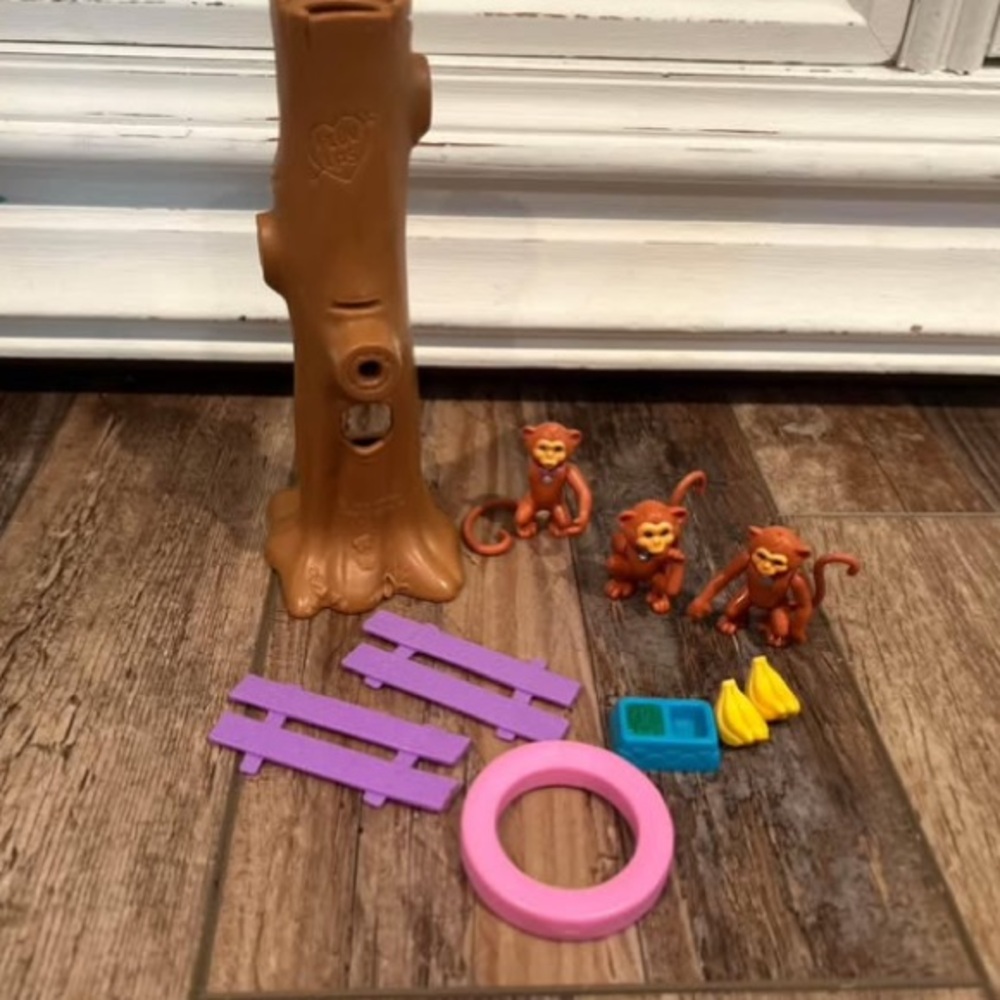 Vintage Littlest Pet Shop
Magic Monkeys